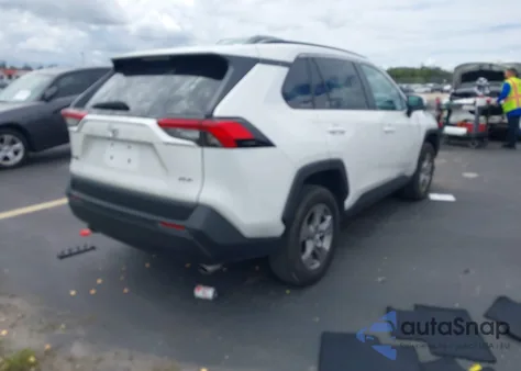 2024 Toyota Rav4 Xle from USA, damaged, VIN 2T3W1RFV6RW319703